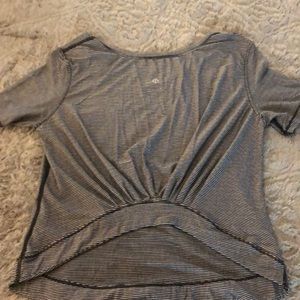 Lululemon athletica t shirt